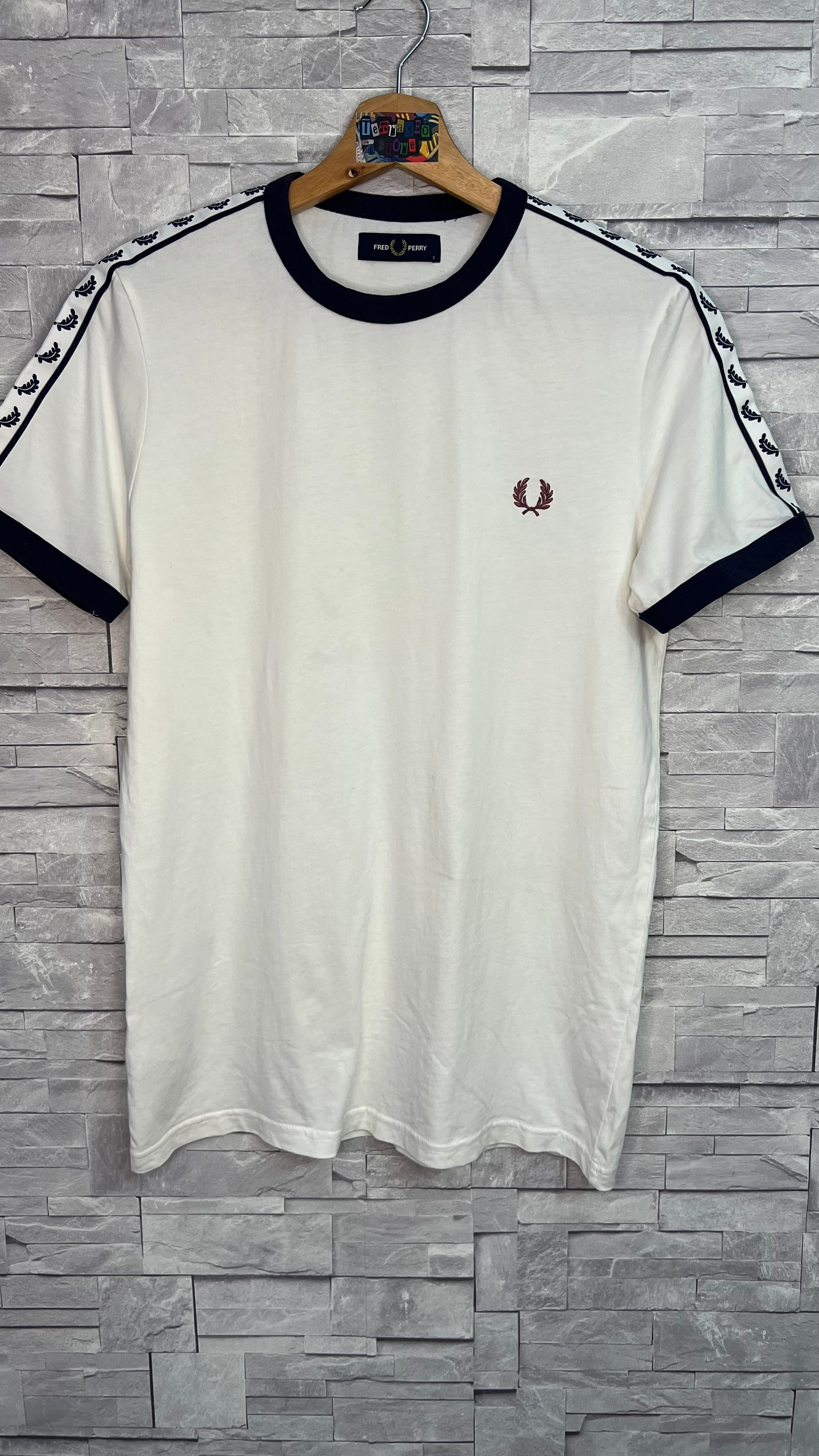 Camiseta Fred Perry