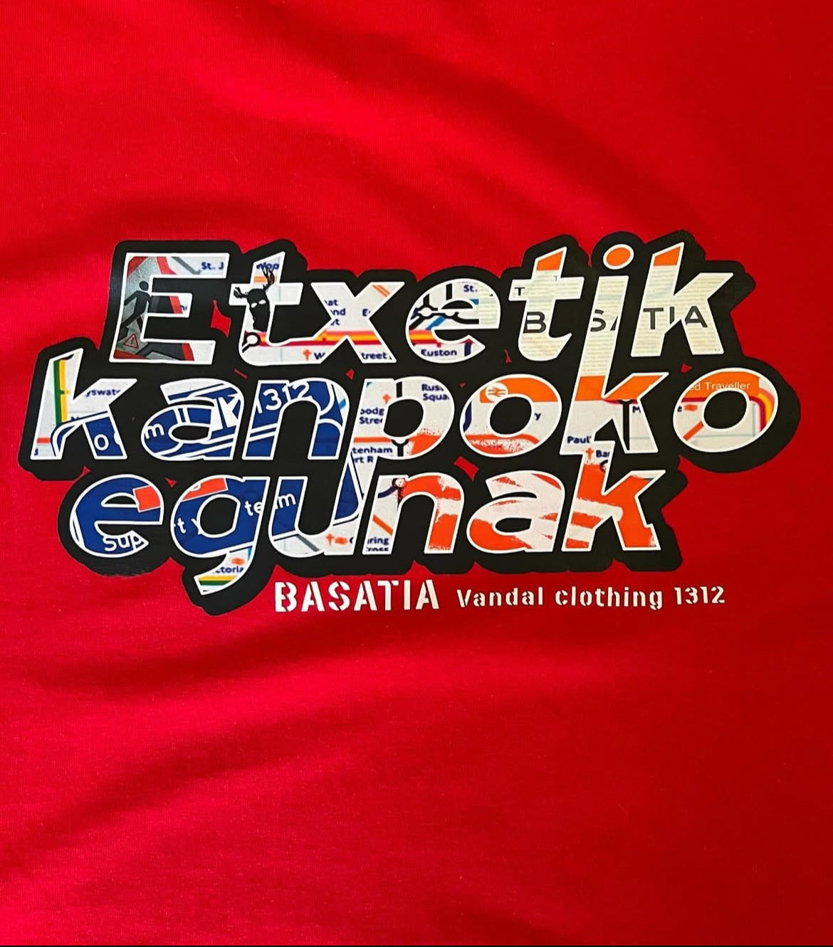 Camiseta Etxetik kanpoko egunak